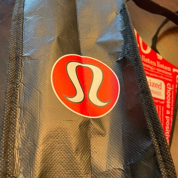 LULULEMON manifesto, red and white reusable shopping bag tote - Picture 2 of 3